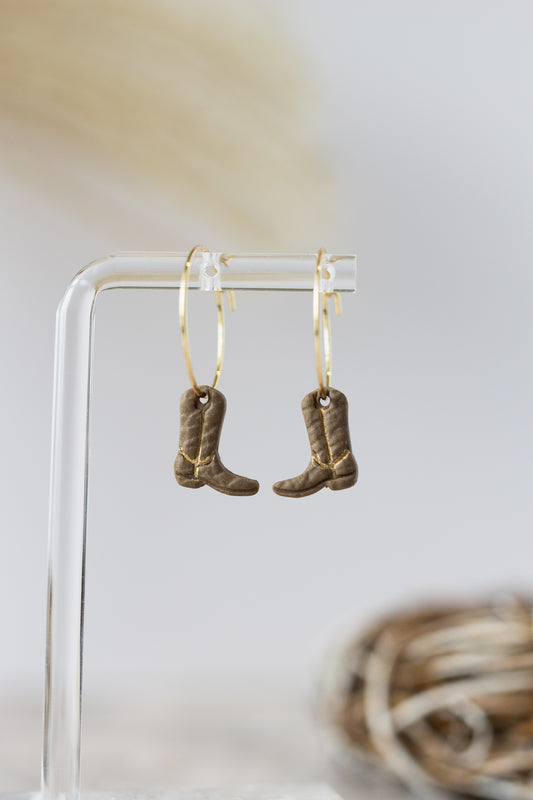 Cowboy boots (multiple colors)