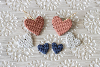 Knit Hearts