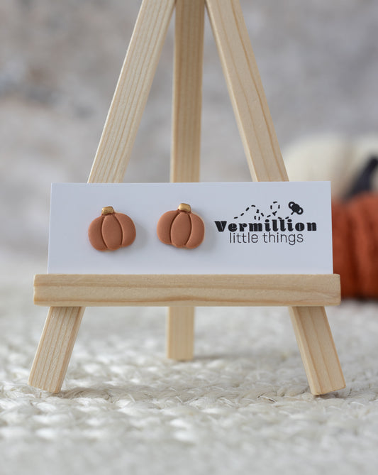 Pumpkin Studs
